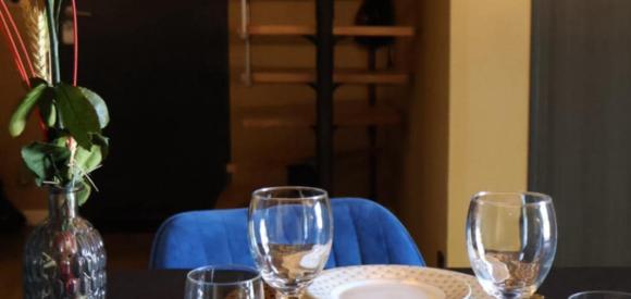 Suite love avec spa et sauna dans son ambiance baroque, proche Rennes