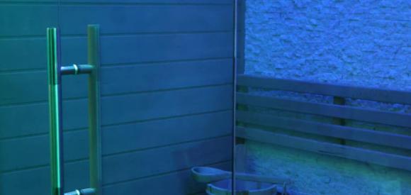 Suite love avec spa et sauna dans son ambiance baroque, proche Rennes