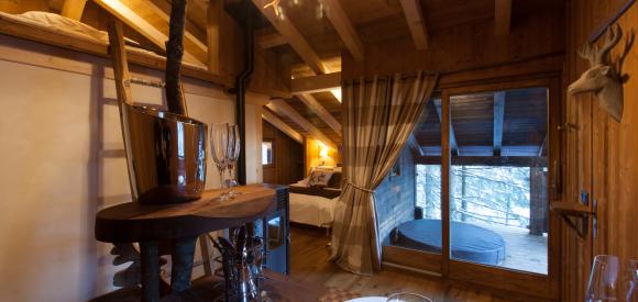 Cabane Mont-Blanc, Cabane de luxe avec jacuzzi et sauna privés