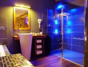 Suite Romantique avec jacuzzi et sauna privatif, proche de Lyon - 6