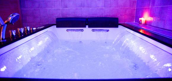 Appartement privatisé haut de gamme avec spa et sauna privatif, au coeur du Havre