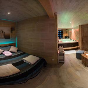Love Room avec jacuzzi privé, tout proche d'Avignon, Arles et Nîmes