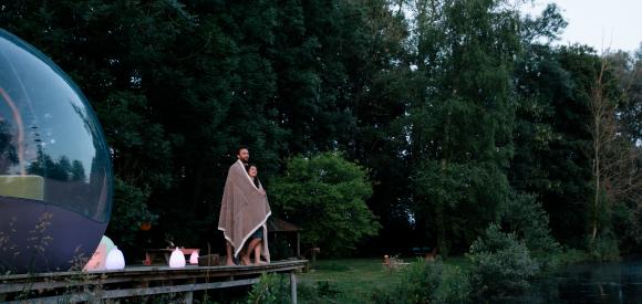 Bulle et SPA privé au bord de l'étang, jacuzzi, vélos electriques, Baie de Somme