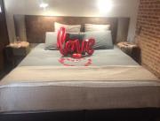 LOVE ROOM, SPA privé en terrasse couverte VUE prairie, luminothérapie, hammam Baie de Somme - 3