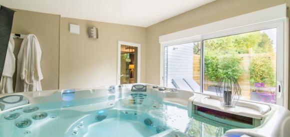 Magnifique Suite  - jacuzzi privatif en Normandie