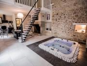 Gîte avec Spa privatif et piscine, proche de Rennes, classé 4 étoiles - 1