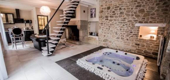 Gîte avec Spa privatif et piscine, proche de Rennes, classé 4 étoiles