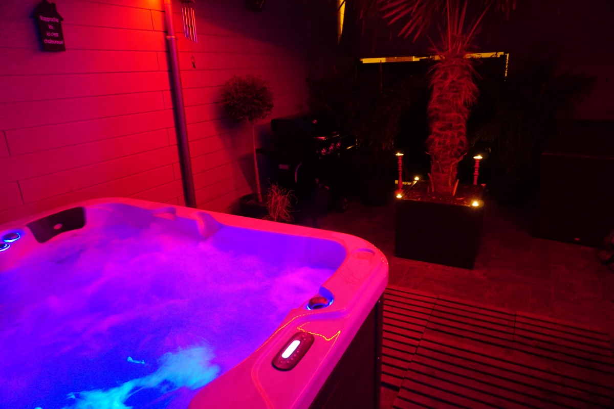 Suite Avec Jacuzzi Privatif Au Centre De Tourcoing Introuvable Suite Avec Jacuzzi Privatif Au Centre De Tourcoing Introuvable
