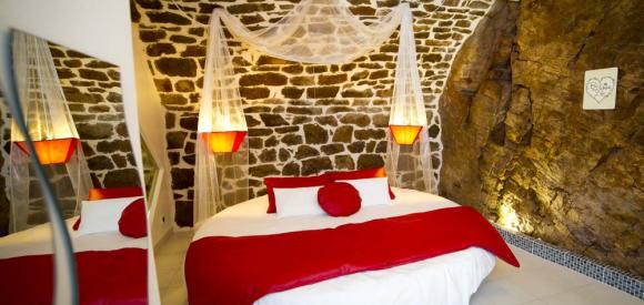 Suite romantique et insolite avec spa en Aveyron