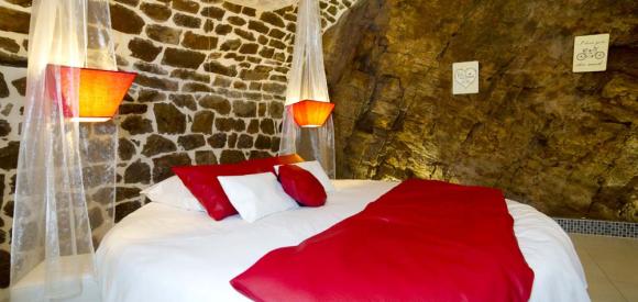 Suite romantique et insolite avec spa en Aveyron