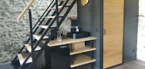 Suite avec spa , Charme, Balnéo Jacuzzi privatif, Proche Royan