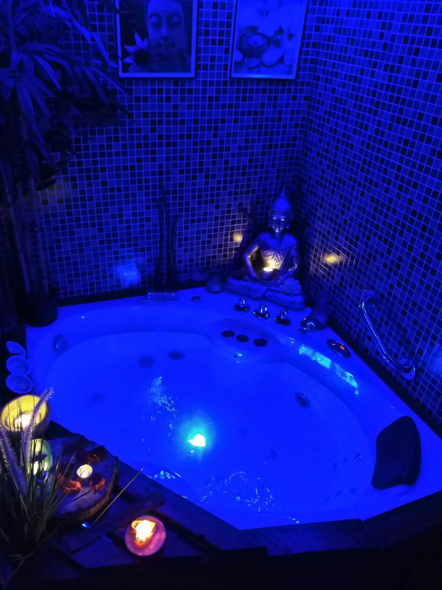 Chambre Avec Jacuzzi Privatif Saint Etienne