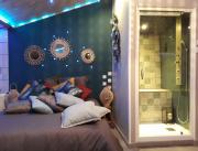 Chambre avec spa , sauna et hammam privatifs près de Lyon - 8