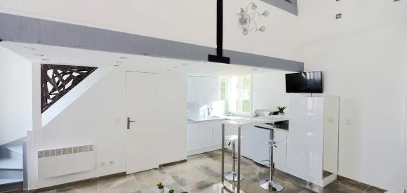 Appartement dans un chateau avec jacuzzi privatif, Var