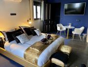 Magnifique suite avec spa, hammam, sauna et cheminée privatifs, Epernay - 2