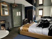 Magnifique suite avec spa, hammam, sauna et cheminée privatifs, Epernay - 4