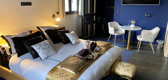 Magnifique suite avec spa, hammam, sauna et cheminée privatifs, Epernay