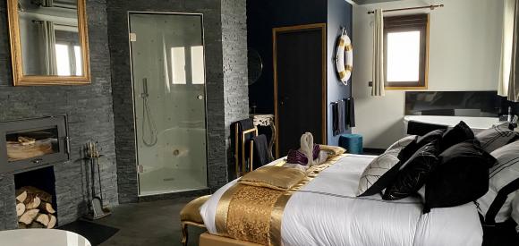 Magnifique suite avec spa, hammam, sauna et cheminée privatifs, Epernay