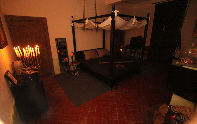 Location Chambre 50 Nuances De Grey Chambre coquine ambiance 50 nuances de grey, proche Perpignan - Introuvable